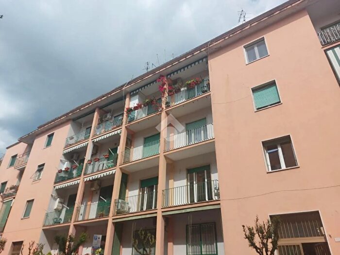 Appartamento quadrilocale in vendita in Via Michele Ferrara, Caserta