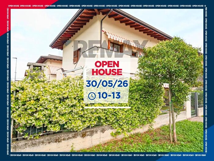 Appartamento con 5 locali in vendita in Via Francesco Nullo, Bonate Sopra