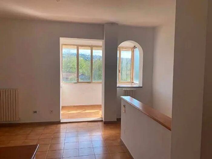 Appartamento trilocale in vendita in Ancona