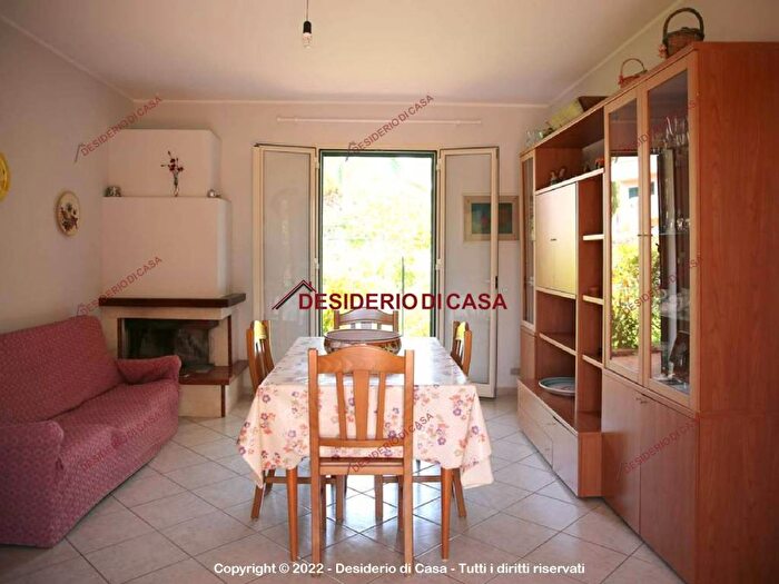 Appartamento trilocale in affitto in Lungomare Amerigo Vespucci, Località Costa Turchina, Pollina