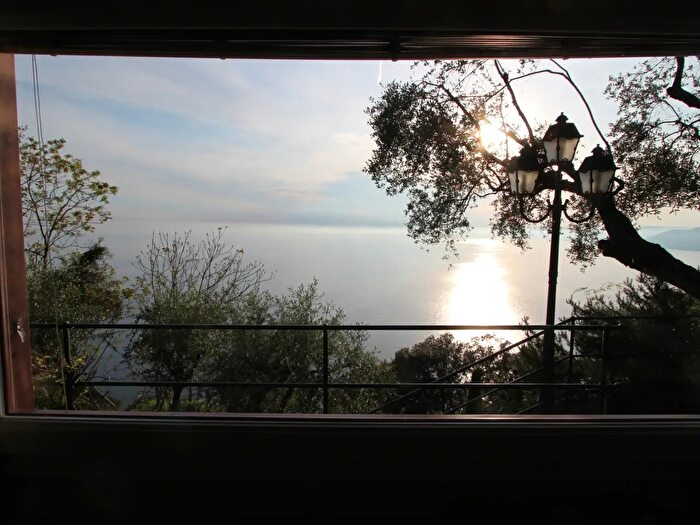 Casa monolocale in vendita in Camogli