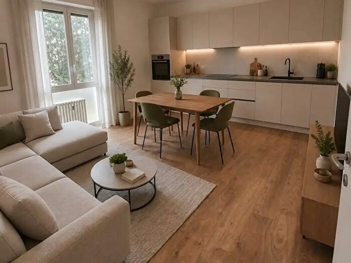 Appartamento quadrilocale in vendita in Viale Prealpi, Saronno