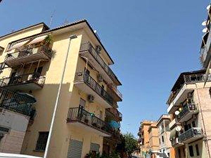 Appartamento trilocale in vendita in Vicolo del Monte delle Capre Trullo Portuense Snc, Roma