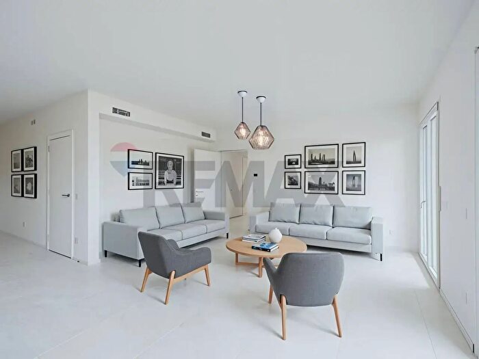 Appartamento trilocale in vendita in Via San Nicola, Viadana