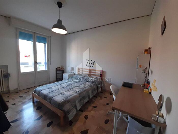 Appartamento quadrilocale in affitto in Via Argine Ducale, Foro Boario, Ferrara