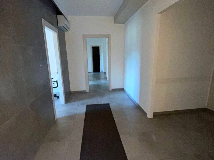 Appartamento con 5 locali in affitto in Via John Fitzgerald Kennedy, Tribunale, Frosinone