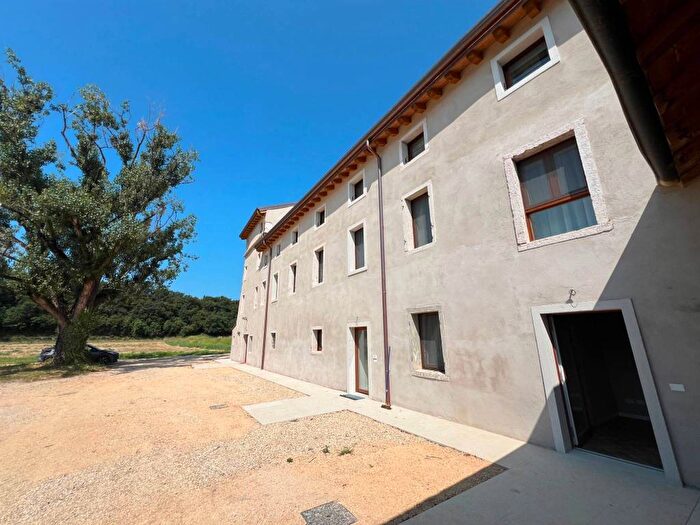 Appartamento monolocale in affitto in Bardolino