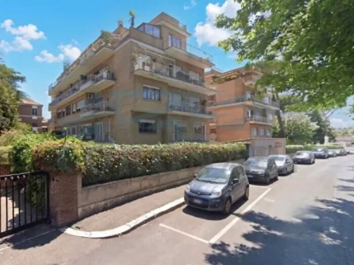 Appartamento bilocale in affitto in Via di Villa Betania, Roma