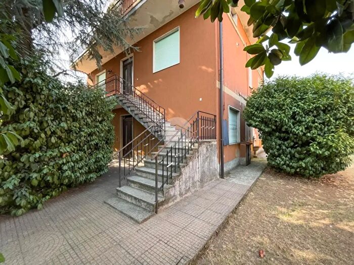 Casa trilocale in vendita in Via Enrico Fermi, Castelcovati
