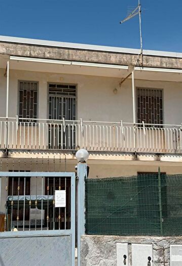 Casa trilocale in vendita in Villaggio Settebello, Augusta