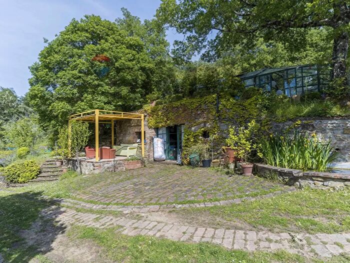 Casa con 6 locali in vendita in Via della Torre, Paciano
