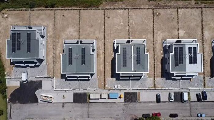 Case in Vendita e in Affitto - 3