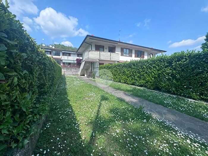 Appartamento trilocale in vendita in Via Cornella, Montello