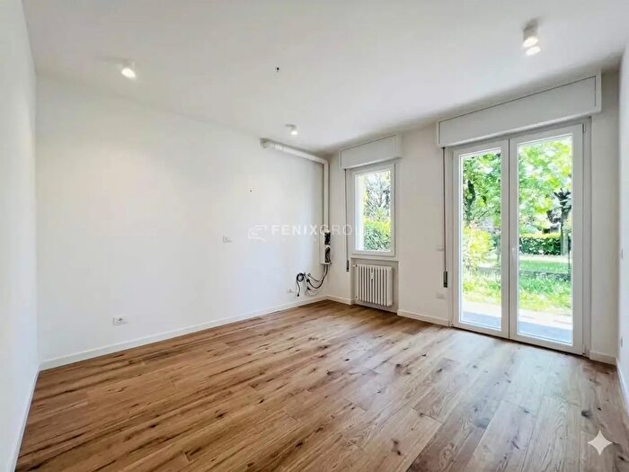 Appartamento trilocale in vendita in Via Monte Gallo, Padova