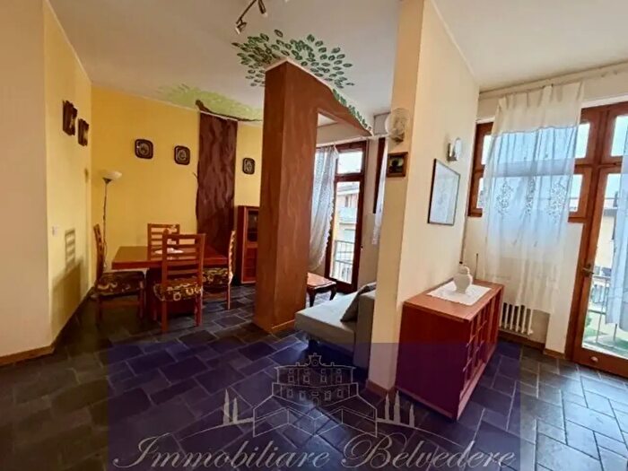 Appartamento bilocale in affitto in Lungarno del Tempio, Firenze