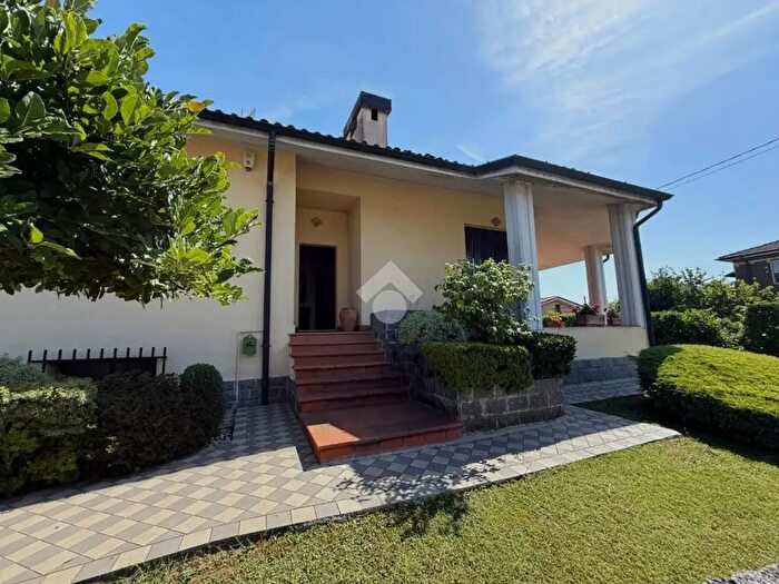 Casa con 5 locali in vendita in Via Giuseppe Ungaretti, Orzinuovi