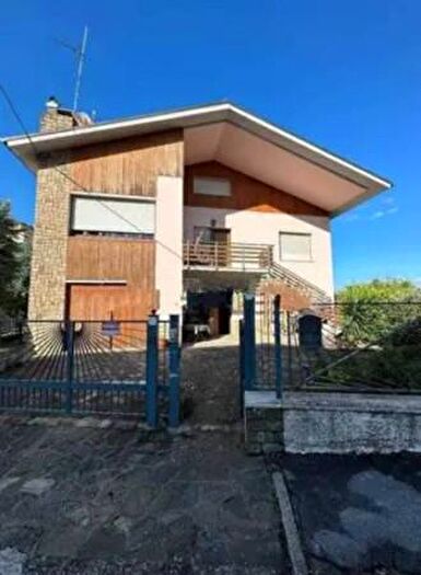 Casa con 6 locali in vendita in Via Giacomo Matteotti, Cupramontana