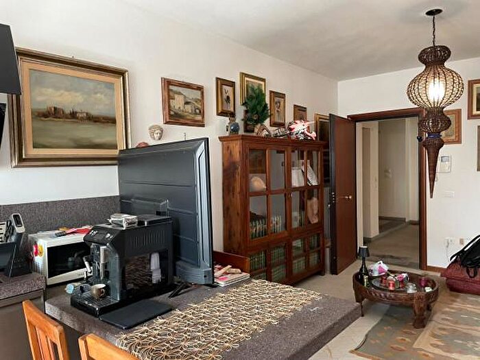 Appartamento trilocale in vendita in Via Panieri, Forli