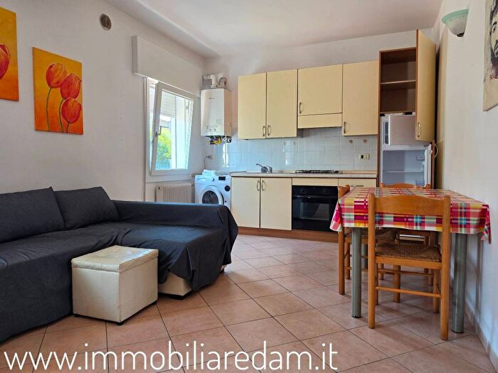 Appartamento bilocale in affitto in Via San Vito, Saviabona, Vicenza