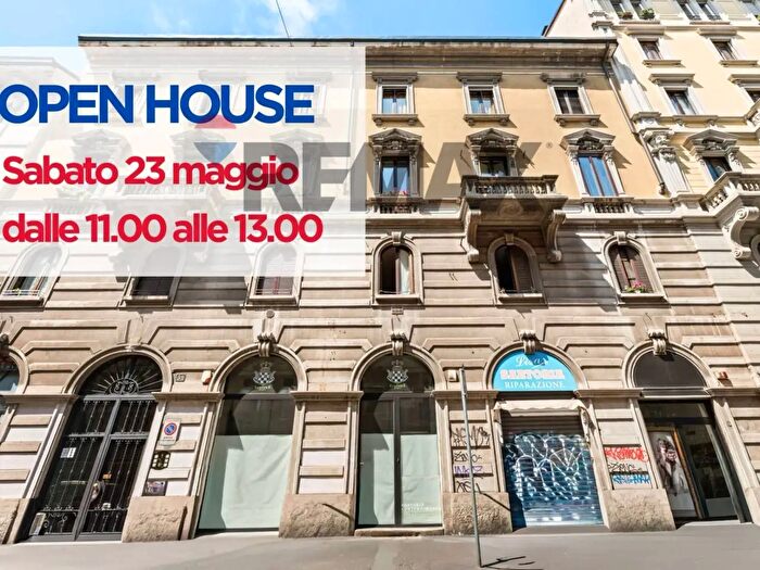 Appartamento quadrilocale in vendita in Via Maiocchi, Milano