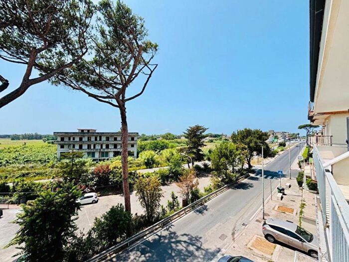 Appartamento quadrilocale in affitto in via staffetta, Lago Patria, Giugliano in Campania