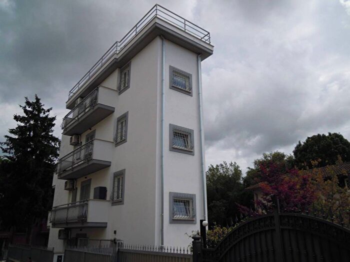 Appartamento bilocale in affitto in Via della Cellulosa, Casalotti, Roma