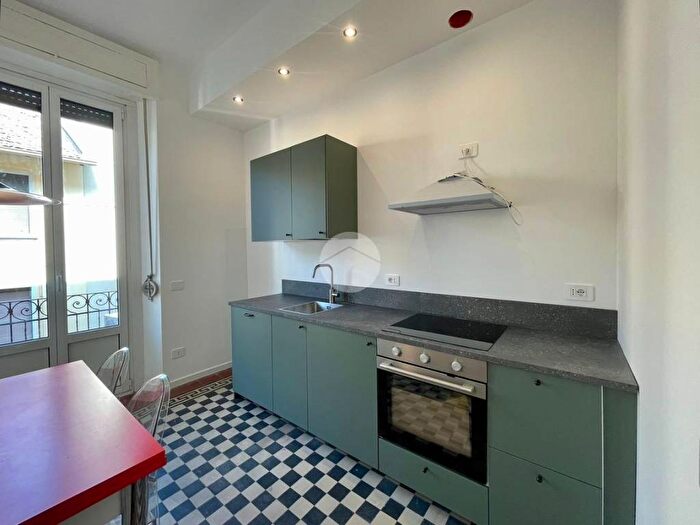 Appartamento monolocale in affitto in Via Luigi Federico Menabrea, Farini, Milano