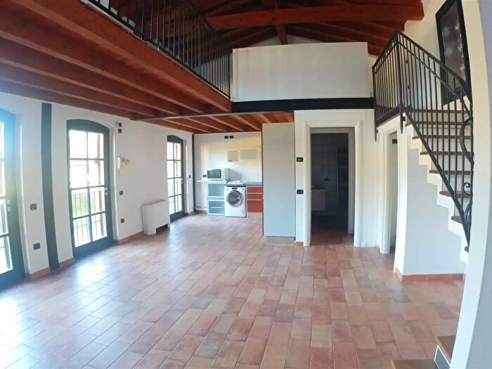 Appartamento bilocale in affitto in Via Carcassola, Trezzo SullAdda