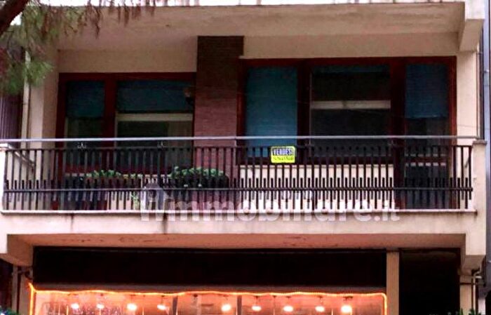 Appartamento con 6 locali in vendita in Viale Bovio, Cattolica