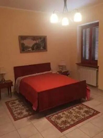 Casa con 5 locali in vendita in Via Bogaratto, Azeglio