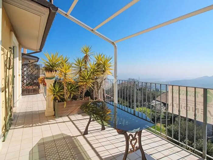 Appartamento trilocale in vendita in Via San Martino, Colonnella