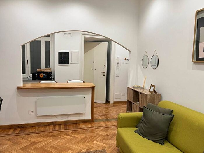 Appartamento monolocale in affitto in Via Cassiodoro, Prati, Roma