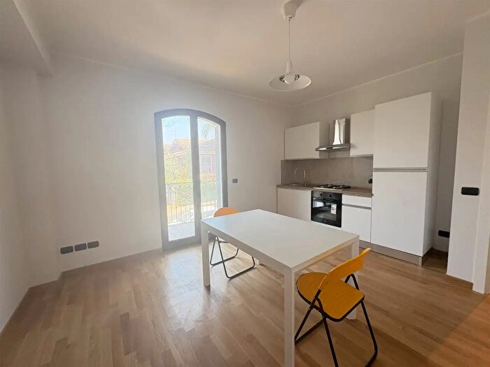 Appartamento trilocale in affitto in San Gregorio Di Catania