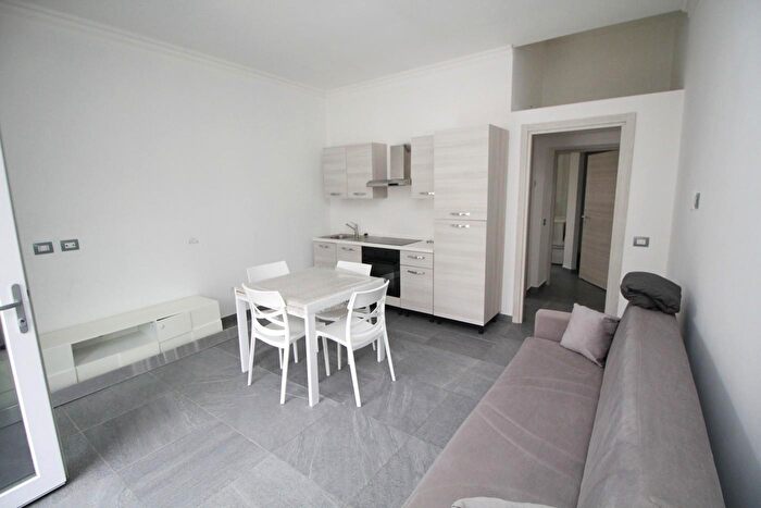 Appartamento bilocale in vendita in Via Curtatone, Legnano