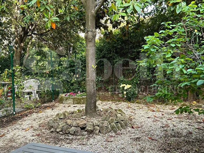 Appartamento quadrilocale in vendita in Via Ceresio, Roma
