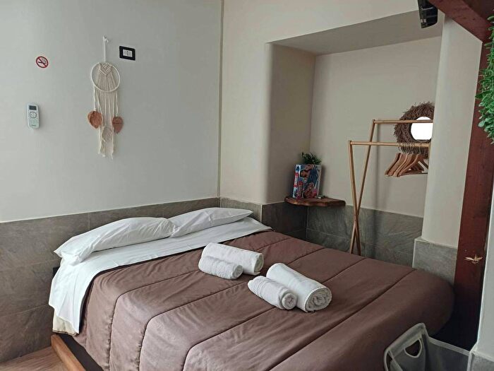 Appartamento monolocale in affitto in Piazza Principe Umberto, Garibaldi Ferrovia, Napoli