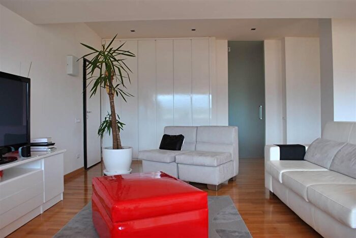 Appartamento con 5 locali in vendita in Via Nazionale Vadue, Carolei