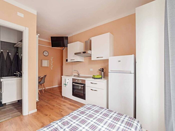 Appartamento in affitto in Via Isaac Newton, San Siro, Milano