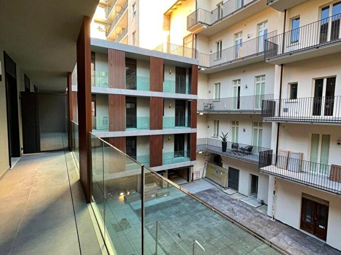 Appartamento bilocale in affitto in Via Settembre, Via Roma, Torino