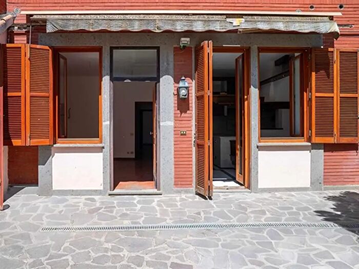 Appartamento quadrilocale in vendita in Via Nino Bixio, Frascati