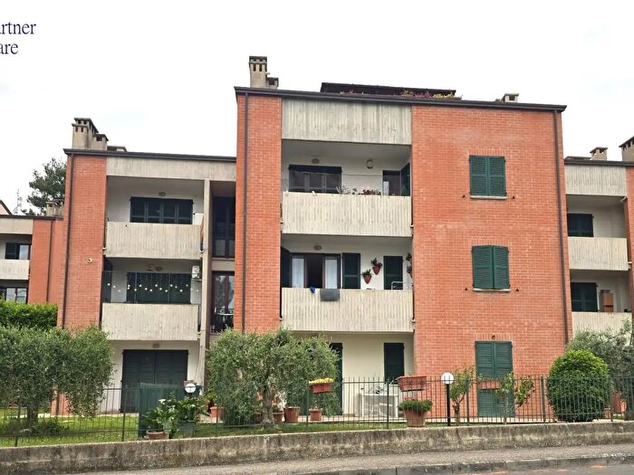 Appartamento quadrilocale in vendita in Strada Ponte Mollo, Perugia