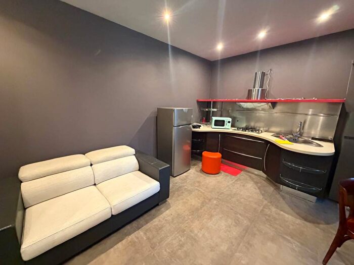 Appartamento monolocale in affitto in Via del Giordano, Centro, Cremona