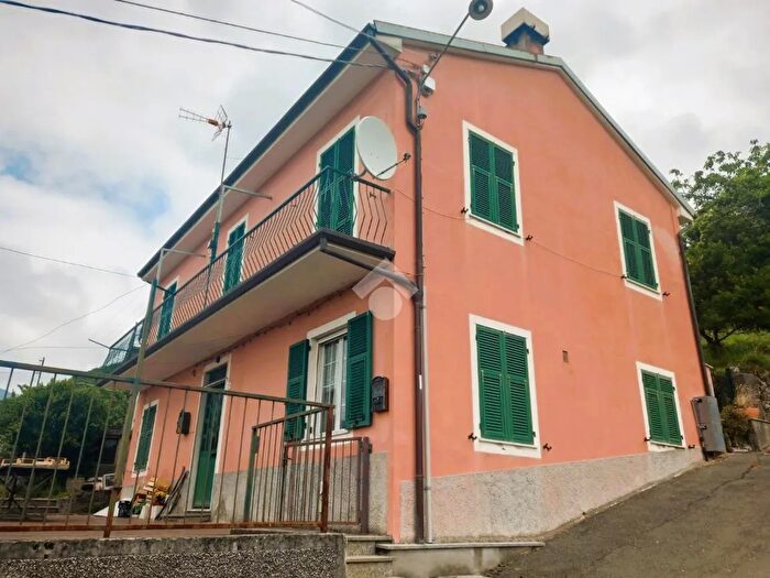 Appartamento con 5 locali in vendita in Via Arzeno, Ne