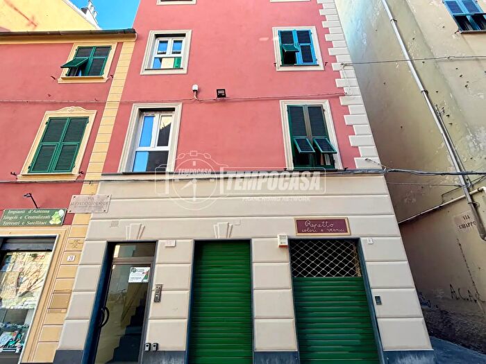 Appartamento quadrilocale in vendita in Via Alfredo dAndrade, Genova