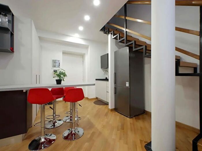 Appartamento monolocale in affitto in Via di San Nicola da Tolentino, Roma