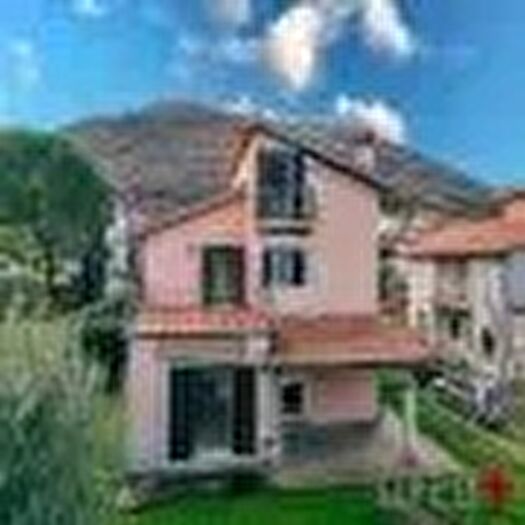 Casa in vendita in Poggio Moiano