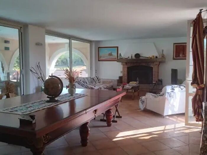 Casa con 6 locali in vendita in Località Bongiorno, Gazzola