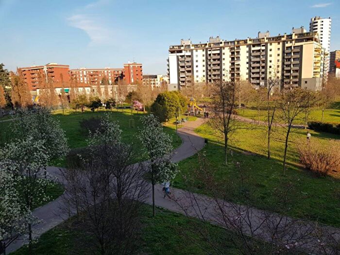 Appartamento quadrilocale in affitto in Via Giovanni Balilla Magistri, Lodi Brenta, Milano