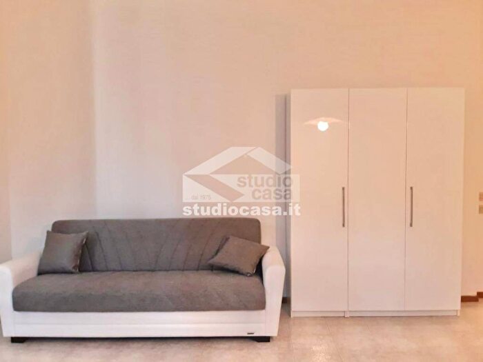 Appartamento bilocale in affitto in Centro Storico Santa Maria, Rovereto