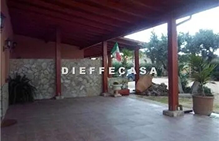 Casa con 6 locali in affitto in Via Oberdan Marsala Tp, Marsala